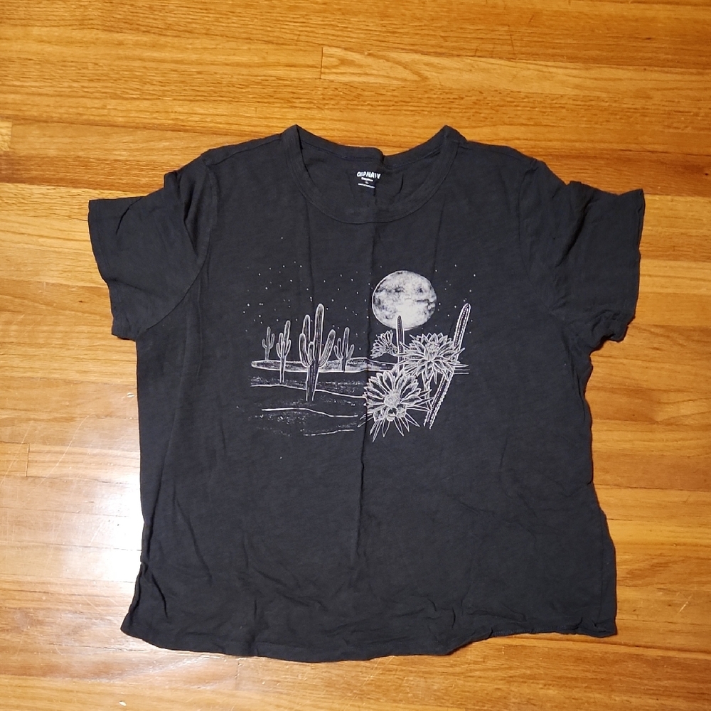 Old Navy Dark Gray Tee